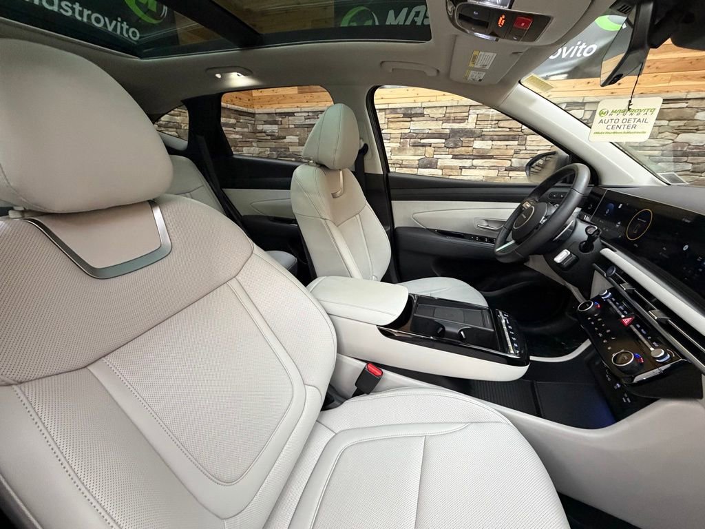 Used 2025 Hyundai Tucson Limited image 20