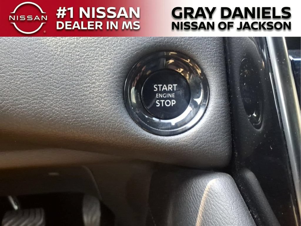 Certified 2025 Nissan Armada PRO-4X w/ Pro-4X Premium Package AWD/4WD image 19