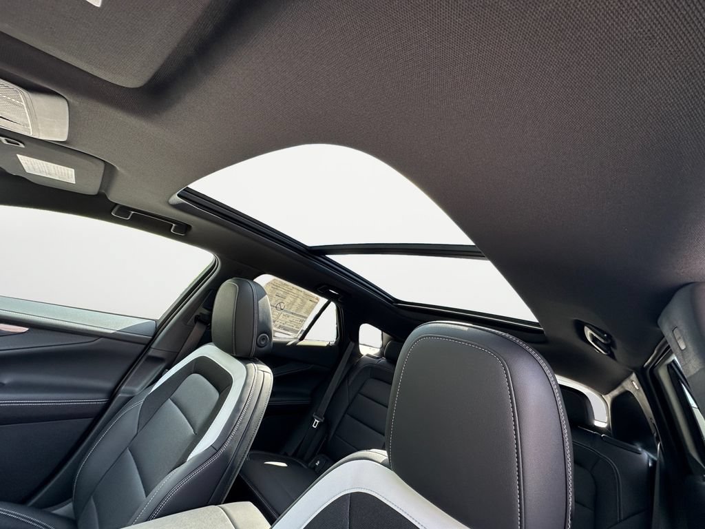 New 2026 Chevrolet Blazer EV LT AWD/4WD image 18