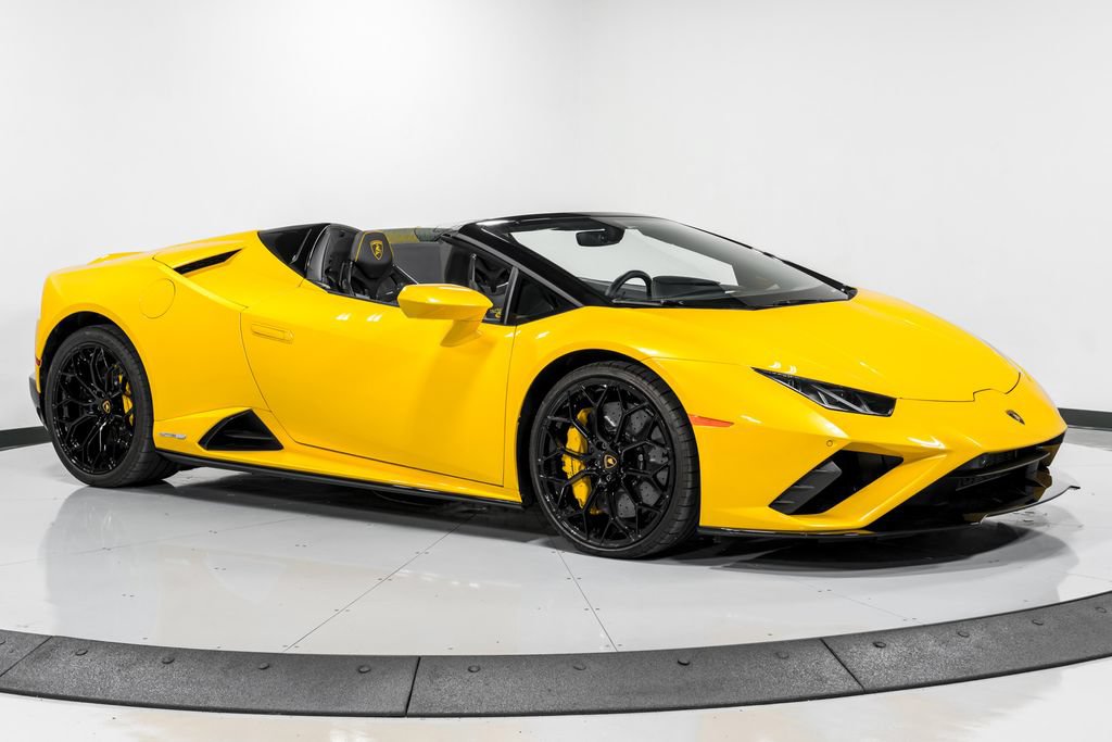 Used 2022 Lamborghini Huracan EVO RWD image 38