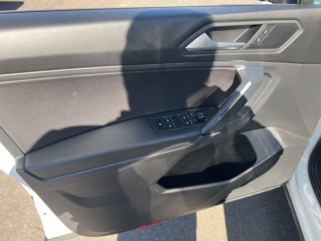 Used 2019 Volkswagen Tiguan SE image 7