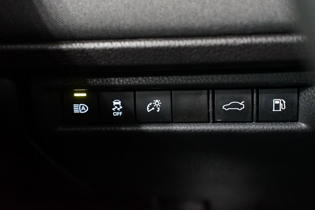 Certified 2025 Toyota Camry LE image 24