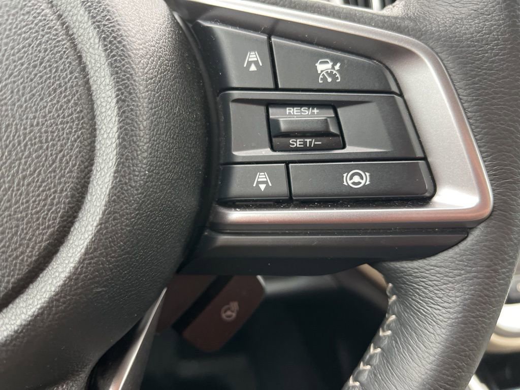 Certified 2025 Subaru Outback Limited image 14