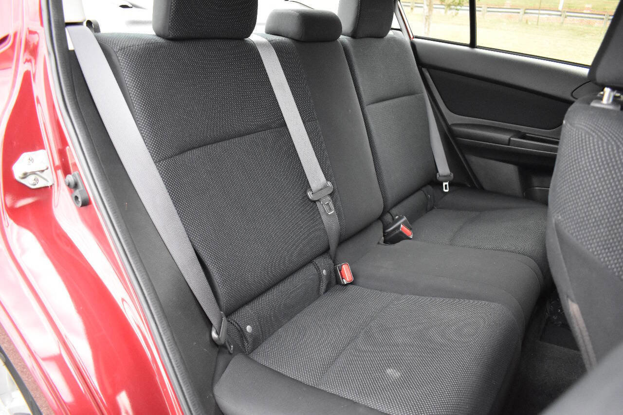 Used 2013 Subaru Impreza 2.0i Premium image 15