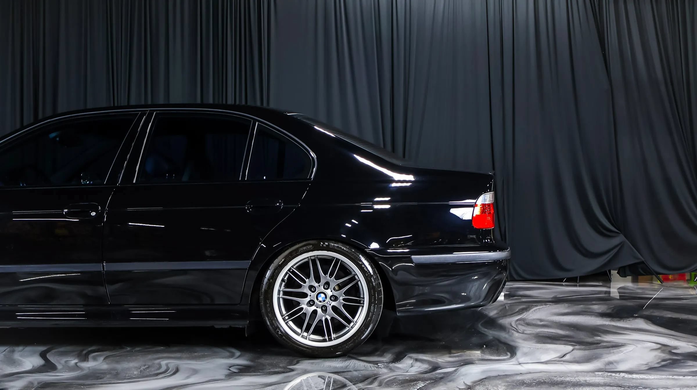 Used 2002 BMW M5 RWD image 11