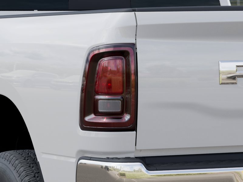 New 2026 RAM 2500 Tradesman AWD/4WD image 9