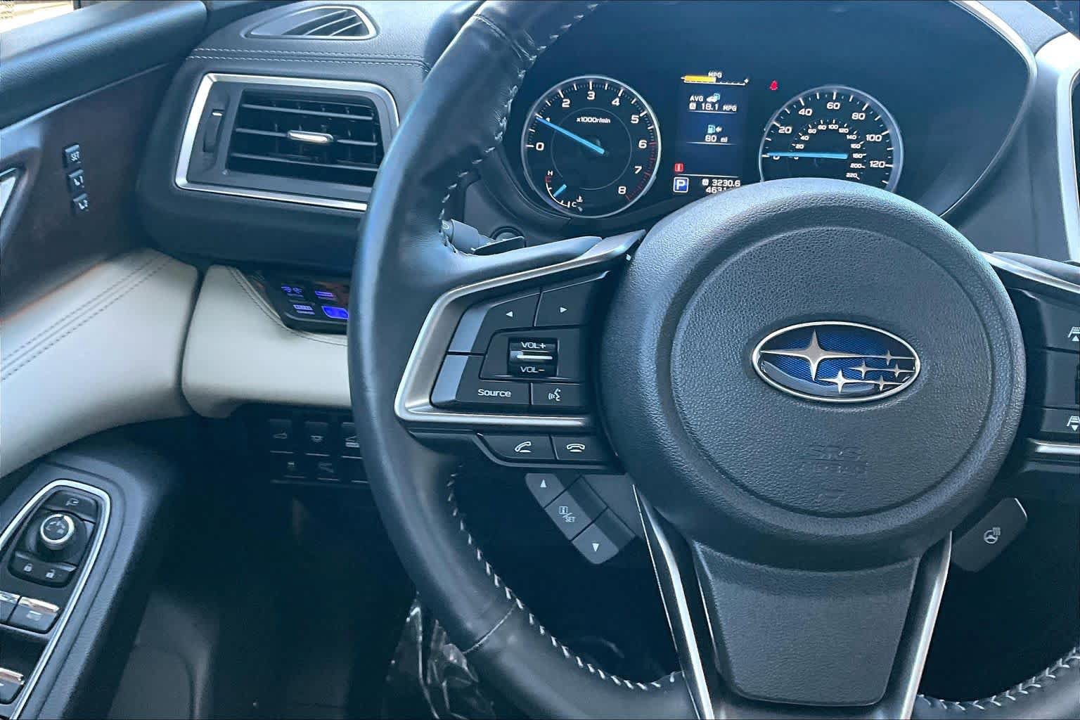 Used 2022 Subaru Ascent Touring AWD/4WD image 23