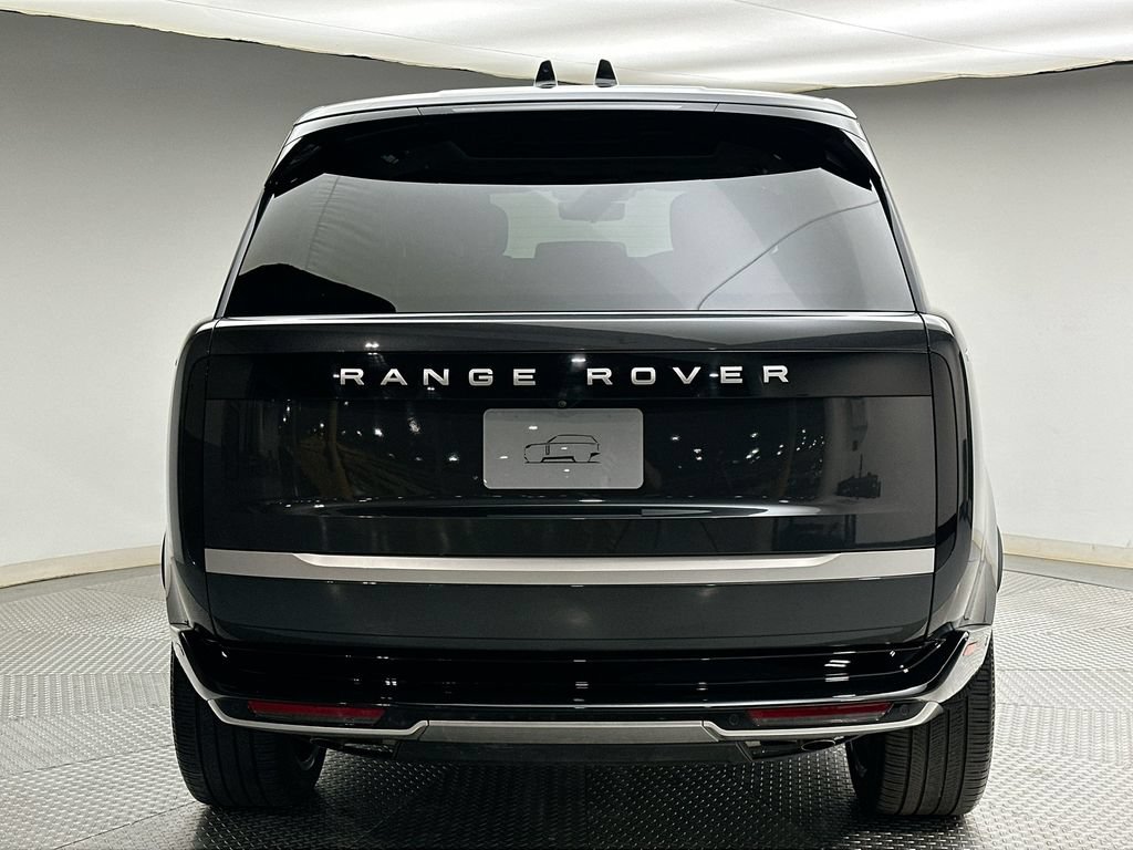 Certified 2025 Land Rover Range Rover Autobiography AWD/4WD image 12
