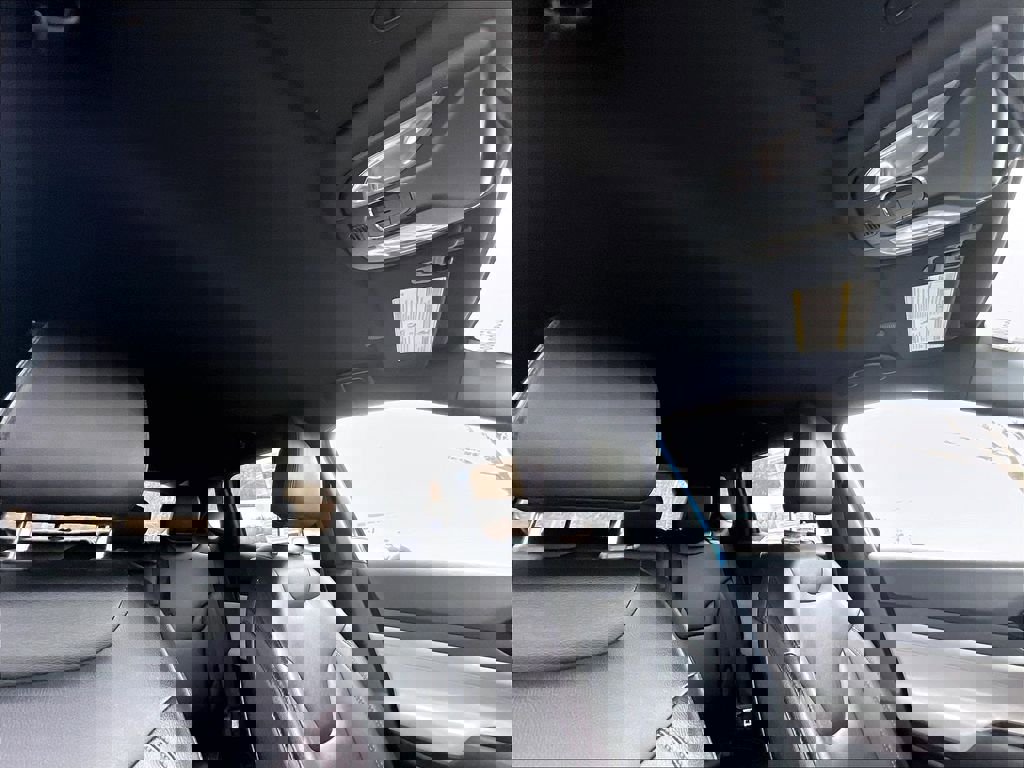 Used 2024 Jeep Compass Limited image 7