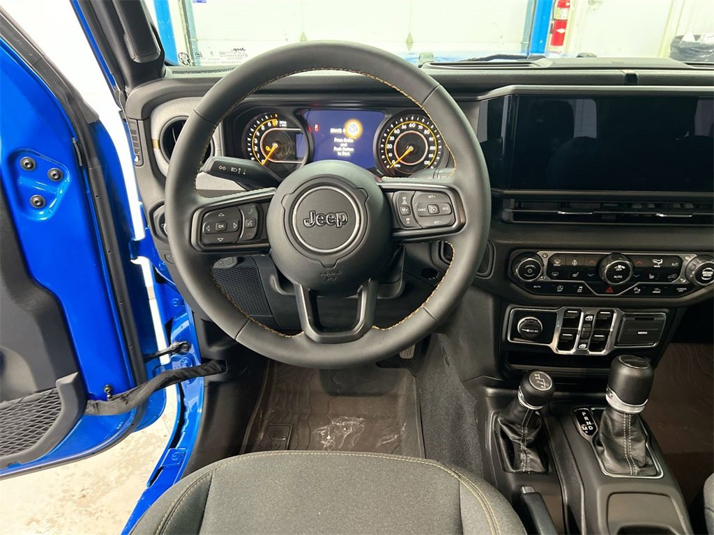 Used 2024 Jeep Gladiator Sport image 19