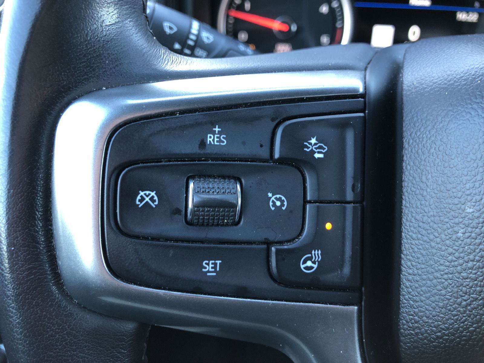 Used 2020 Chevrolet Silverado 2500 LTZ w/ LTZ Premium Package image 16