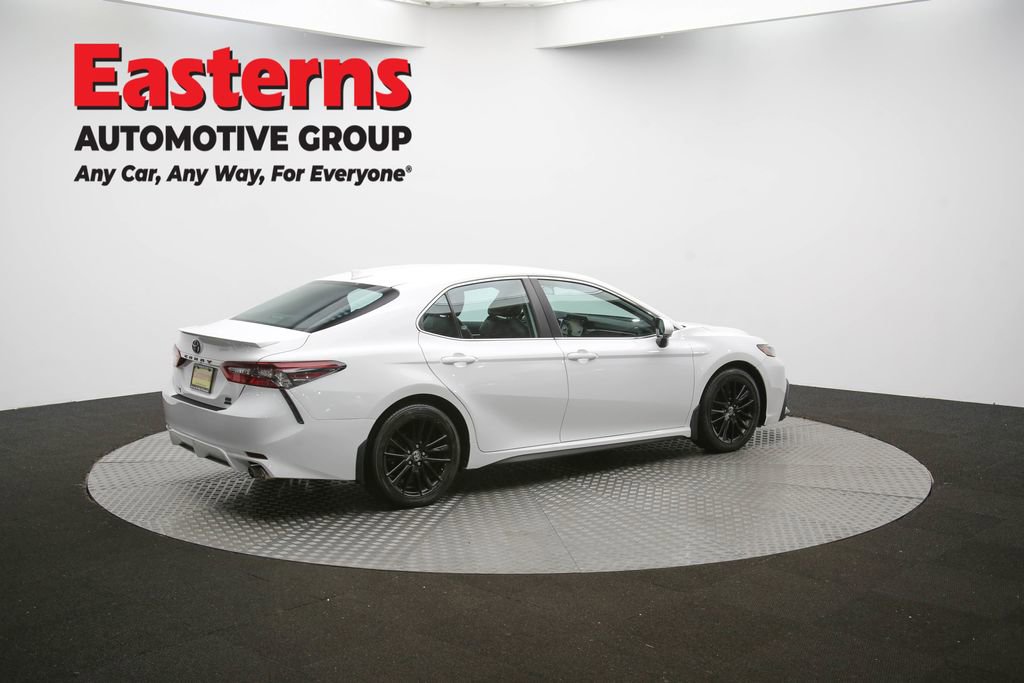 Used 2022 Toyota Camry SE image 40