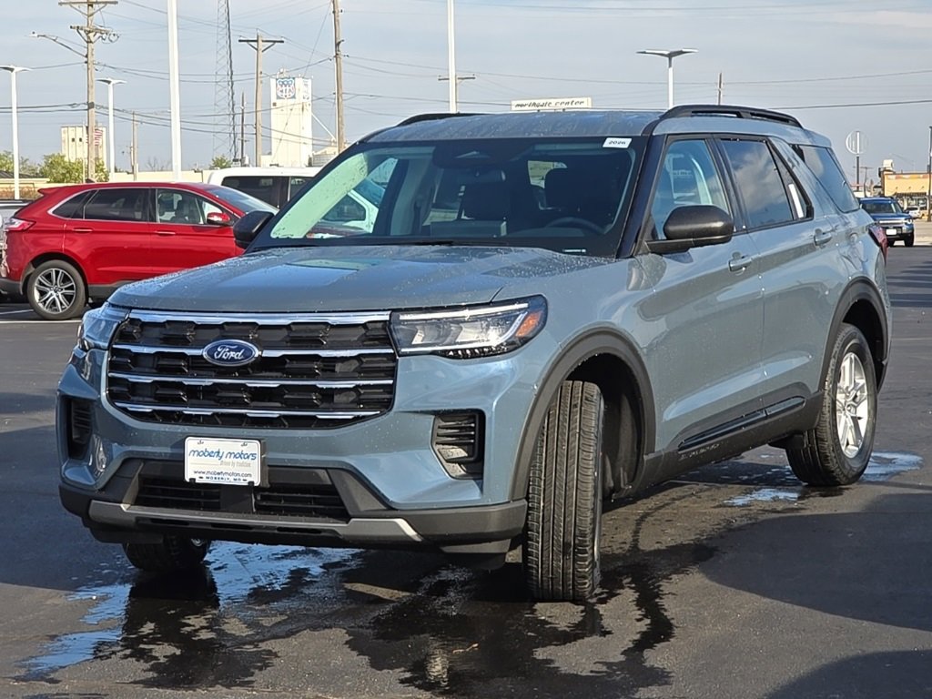New 2026 Ford Explorer Active image 57