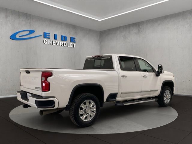 Used 2024 Chevrolet Silverado 2500 High Country w/ High Country Premium Package AWD/4WD image 6