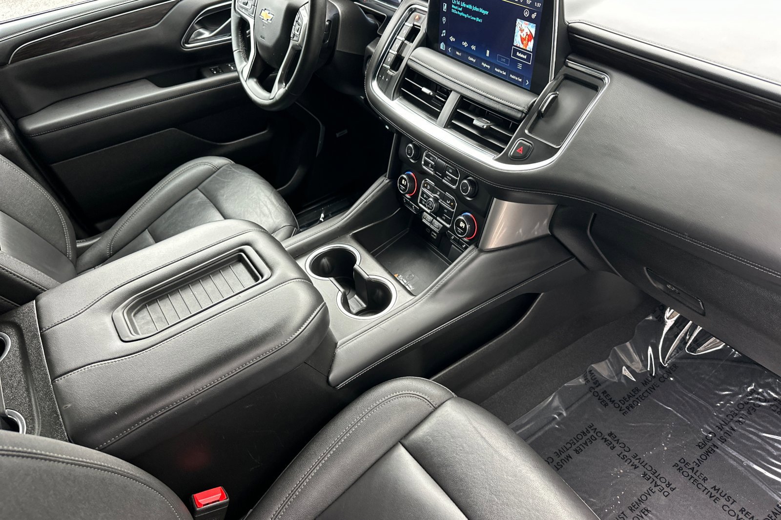 Used 2024 Chevrolet Tahoe LT image 17