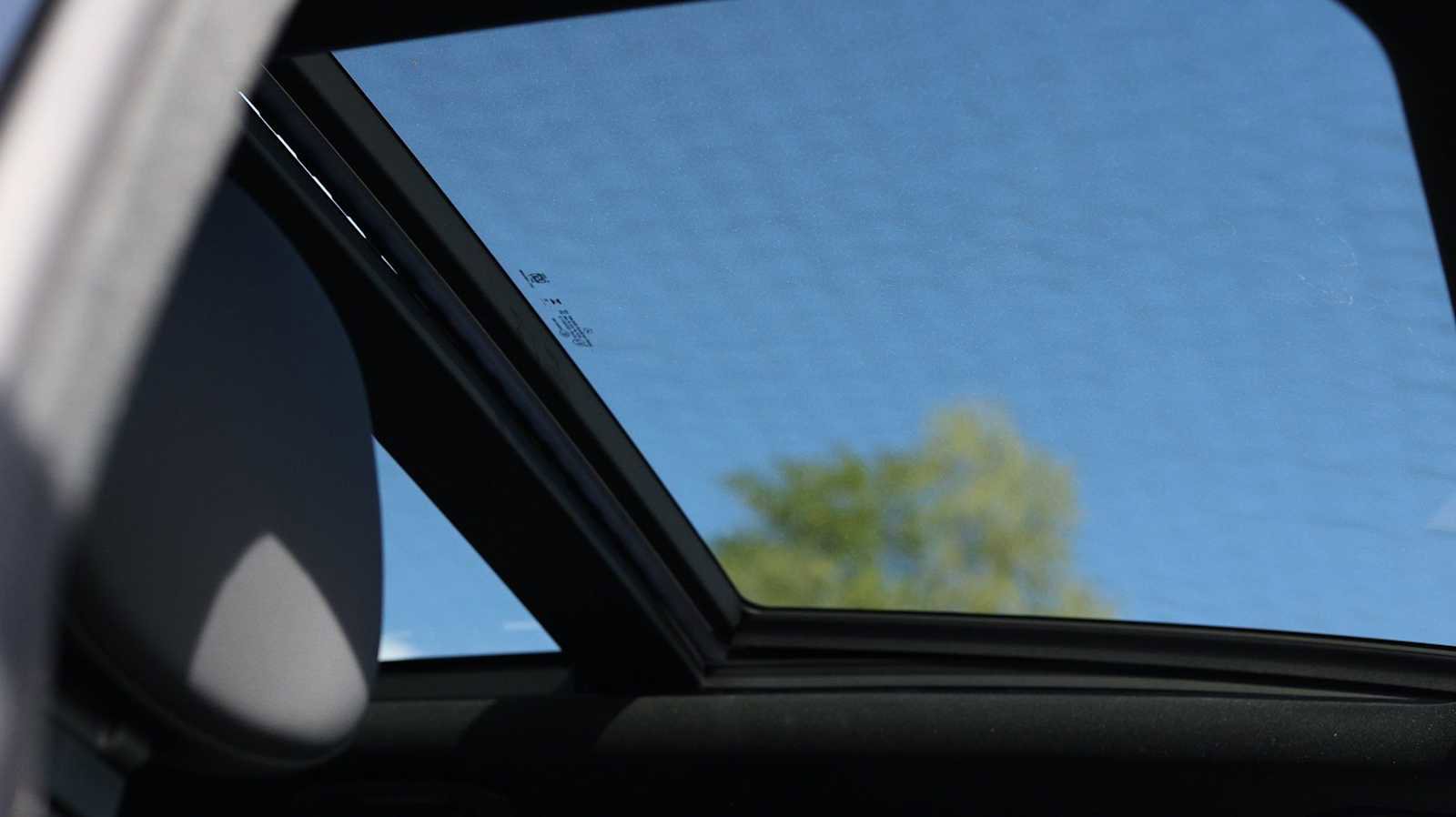 Used 2026 Mercedes-Benz GLC 300 4MATIC image 24