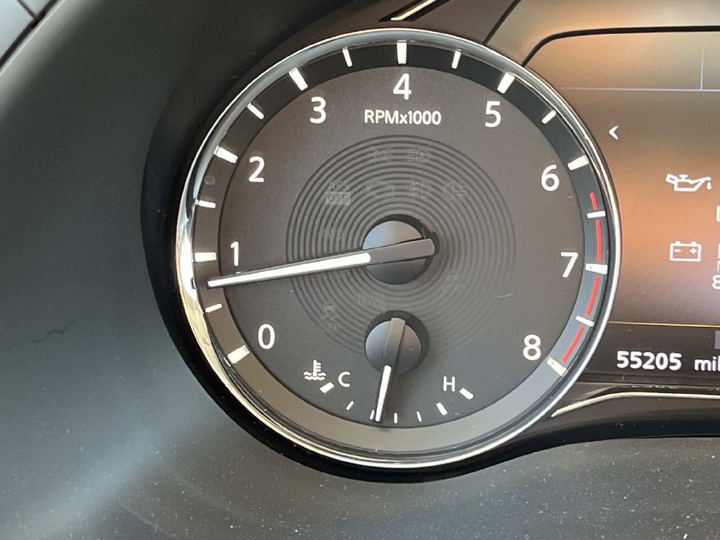 Used 2022 INFINITI QX80 Premium Select w/ All-Season Package AWD/4WD image 46