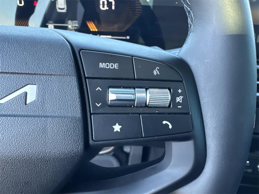 Certified 2026 Kia Sportage EX w/ EX Panorama Roof Package image 42