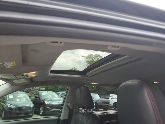 Used 2019 Toyota Highlander SE AWD/4WD image 24