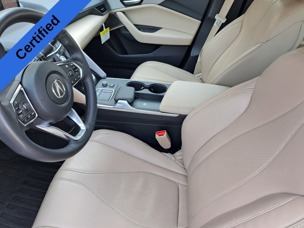 Certified 2025 Acura TLX w/ Technology Package image 17