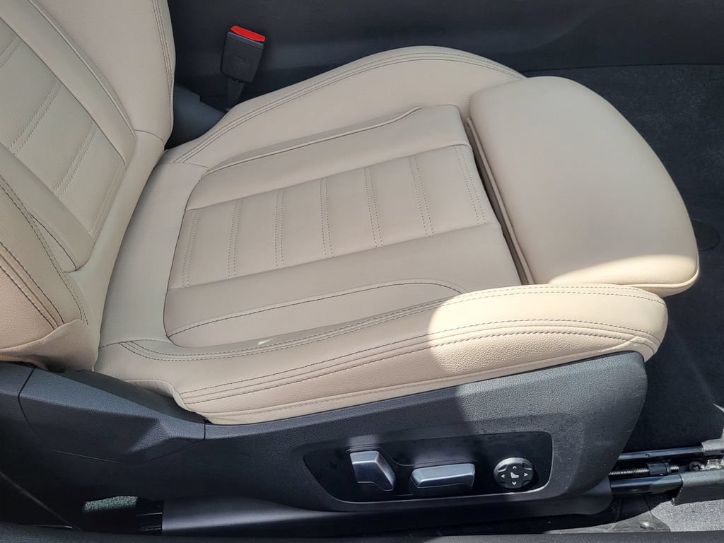 Used 2024 BMW 430i xDrive Coupe w/ Premium Package AWD/4WD image 23