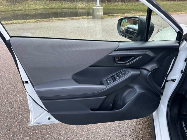 Used 2024 Subaru Crosstrek 2.0i image 11
