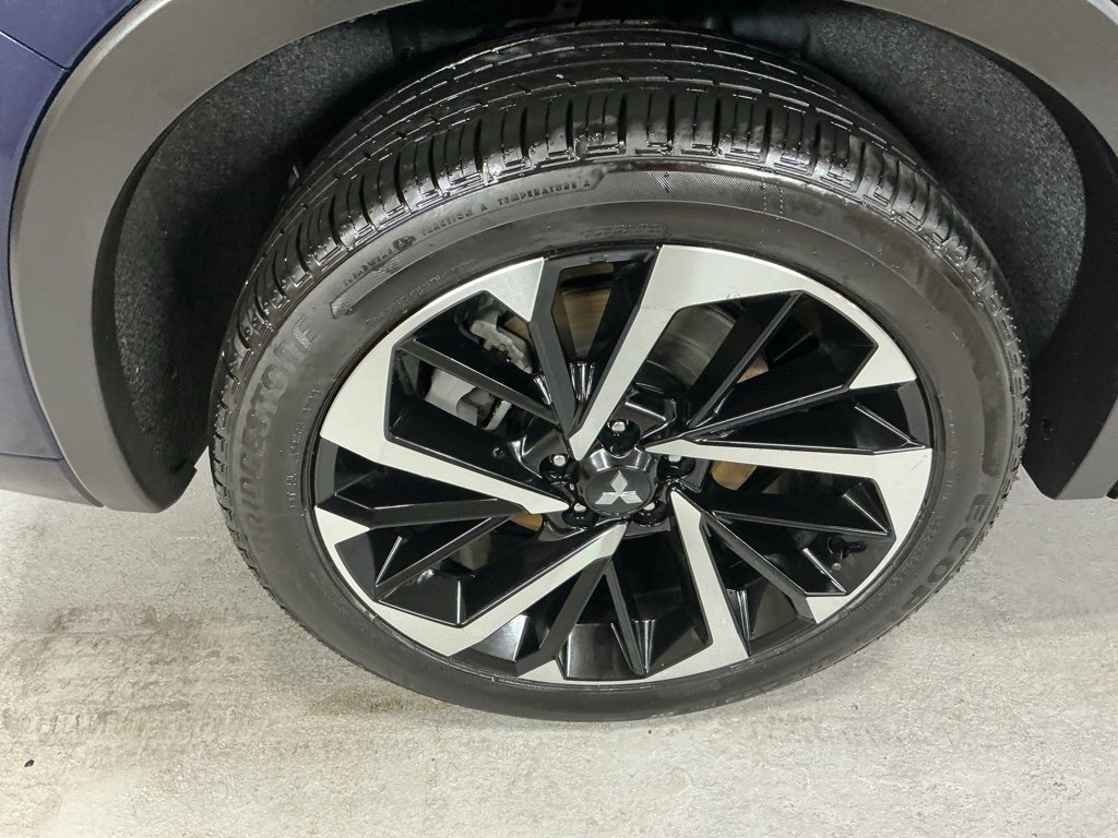 Used 2024 Mitsubishi Outlander SEL image 5