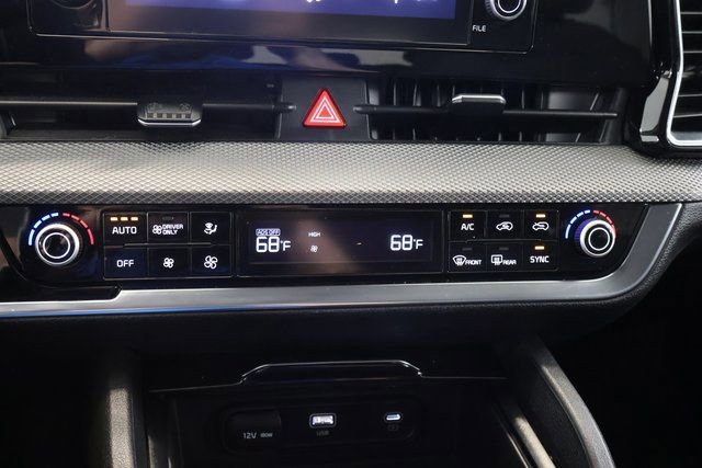 Used 2023 Kia Sportage LX AWD/4WD image 21