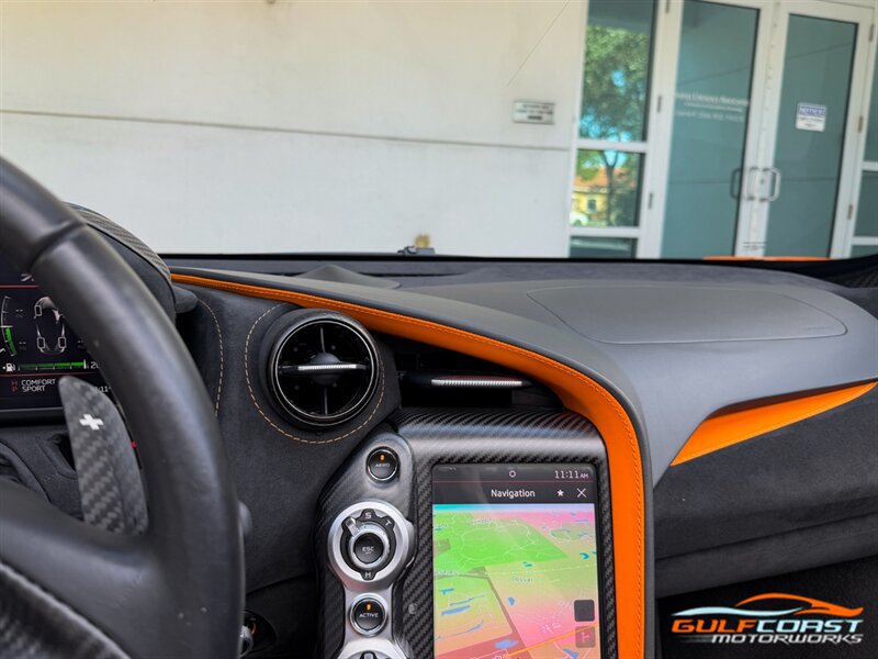 Used 2022 McLaren 720S Performance RWD image 17