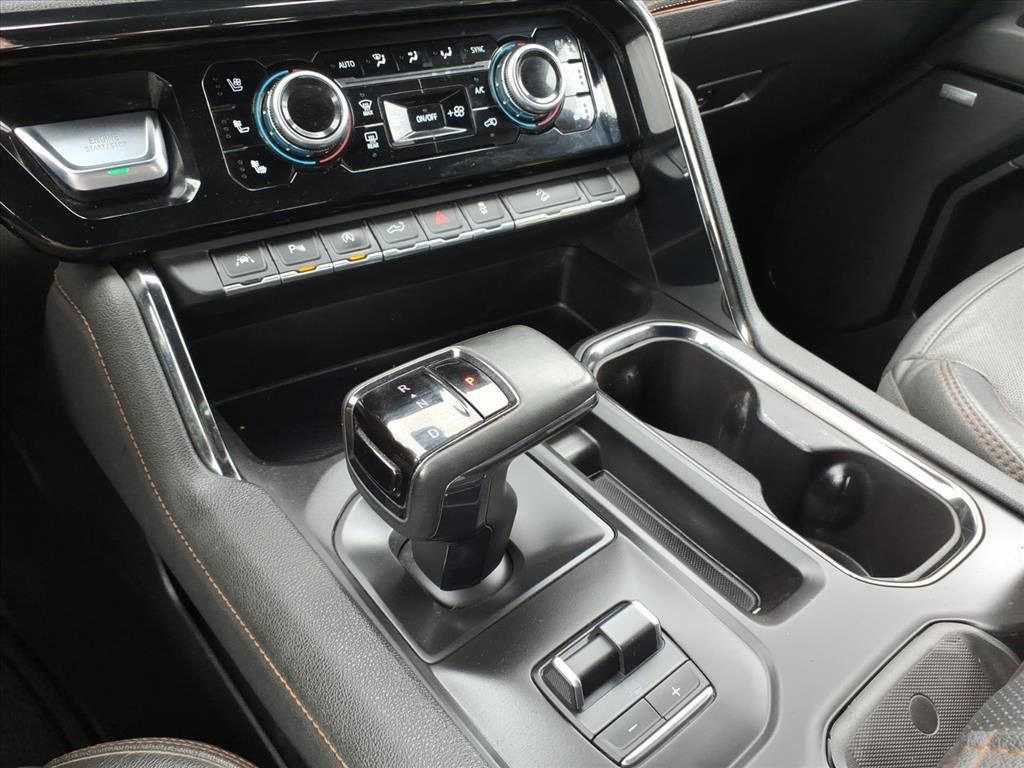 Used 2023 GMC Sierra 1500 AT4 w/ Technology Package image 26