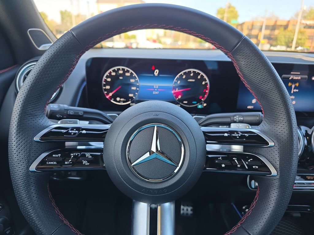 Certified 2025 Mercedes-Benz GLB 250 GLB 250 image 23