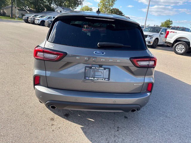 Used 2024 Ford Escape ST-Line w/ Tech Pack #1 AWD/4WD image 13