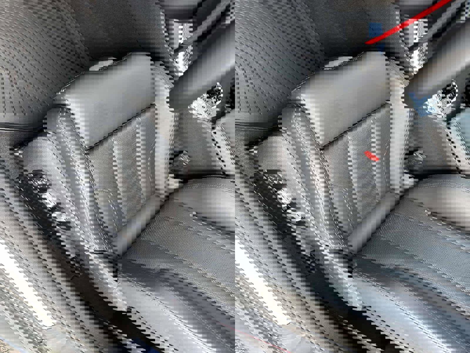 Used 2023 BMW M4 xDrive Competition w/ Executive Package image 16