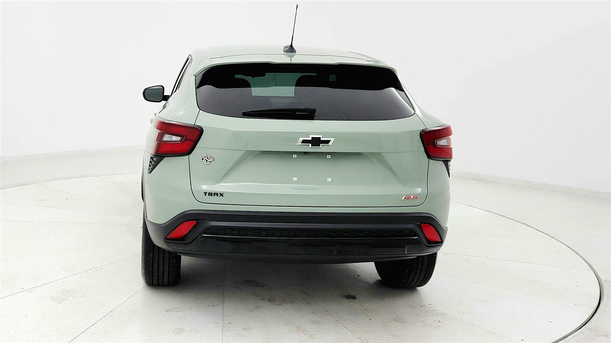 Used 2024 Chevrolet Trax RS w/ Driver Confidence Package FWD image 4