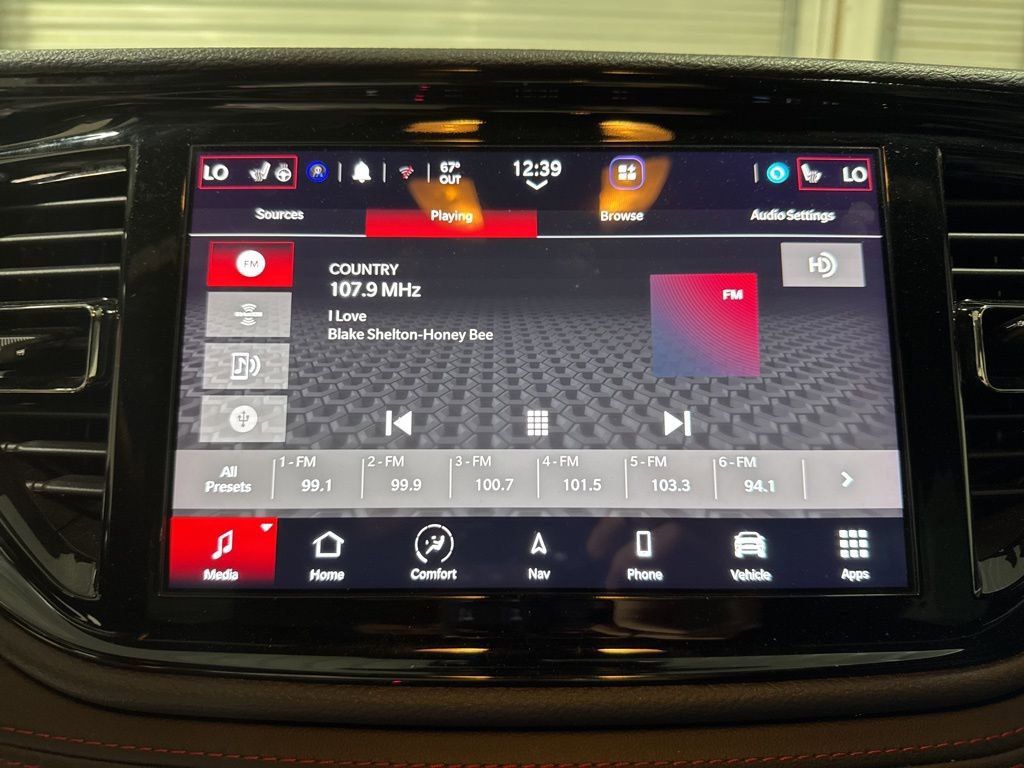 Used 2025 Dodge Durango GT image 26