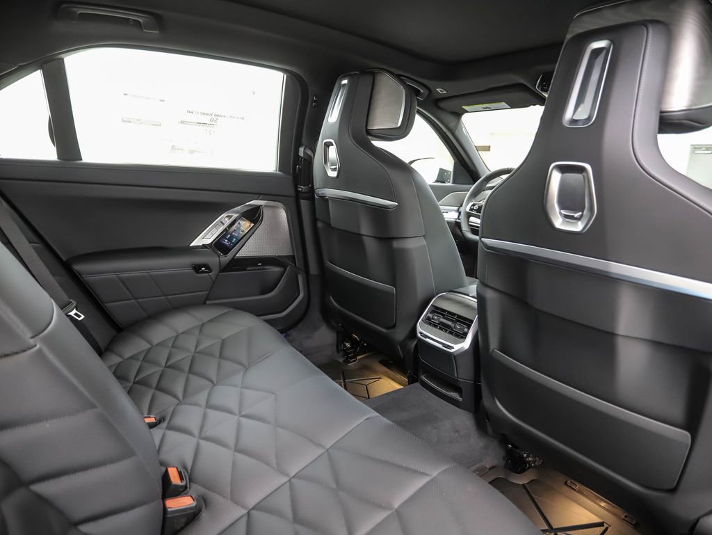 New 2026 BMW 740i xDrive image 26
