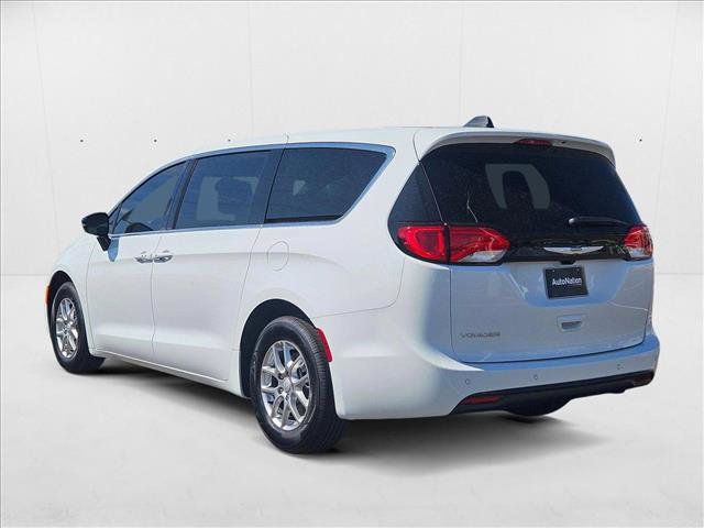 New 2025 Chrysler Voyager LX image 6