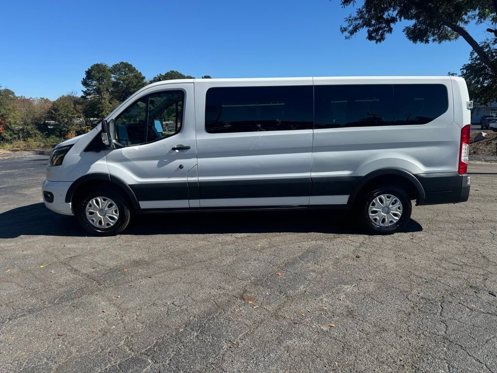 Used 2023 Ford Transit 350 XLT image 2