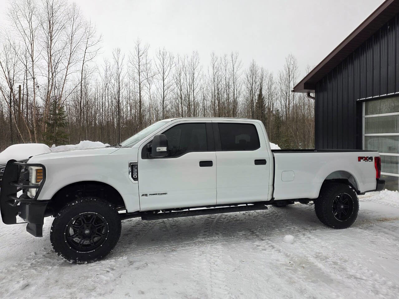 Used 2019 Ford F250 XL w/ Power Equipment Group image 2