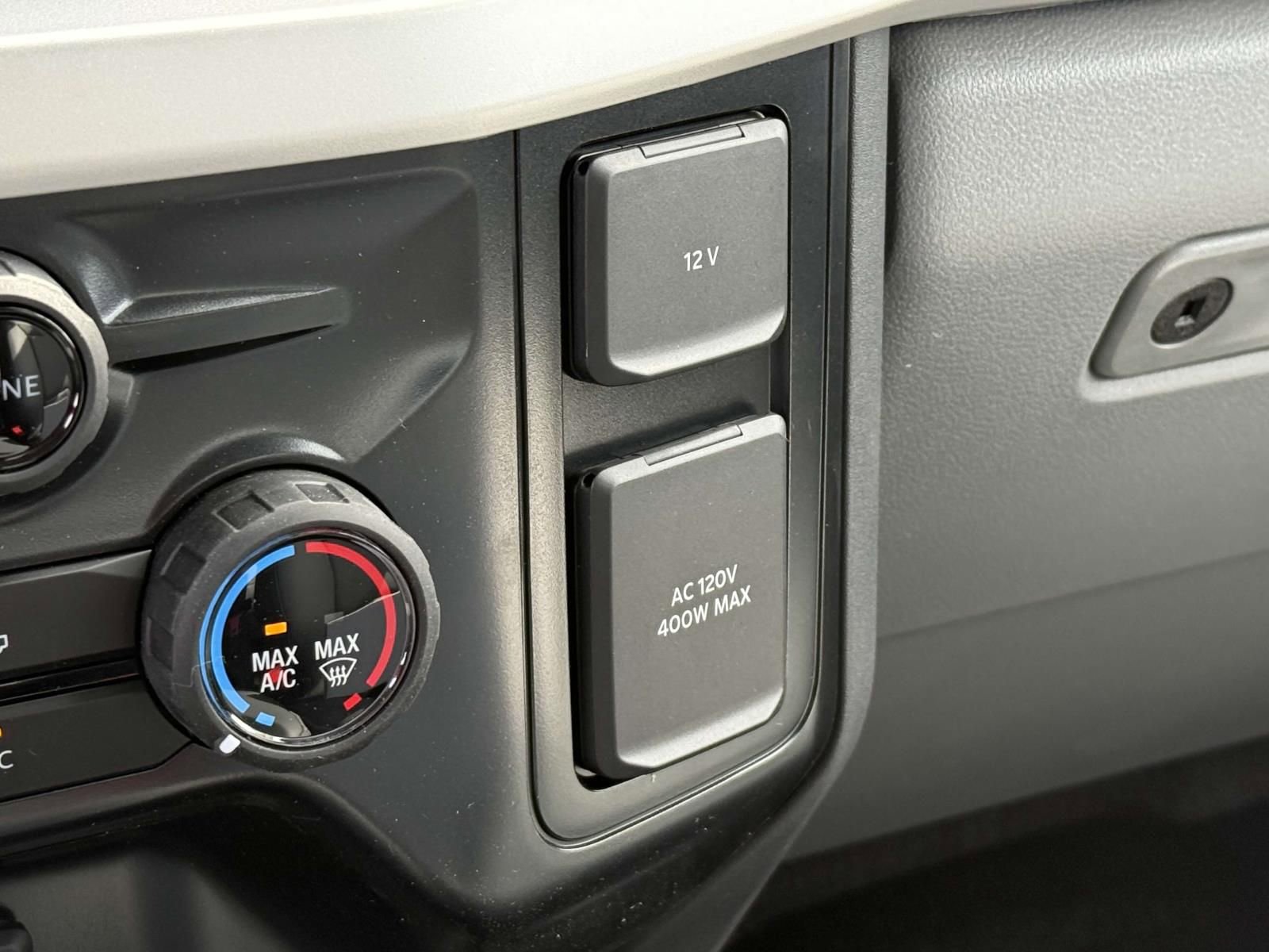New 2025 Ford F550 4x4 Crew Cab Super Duty image 15