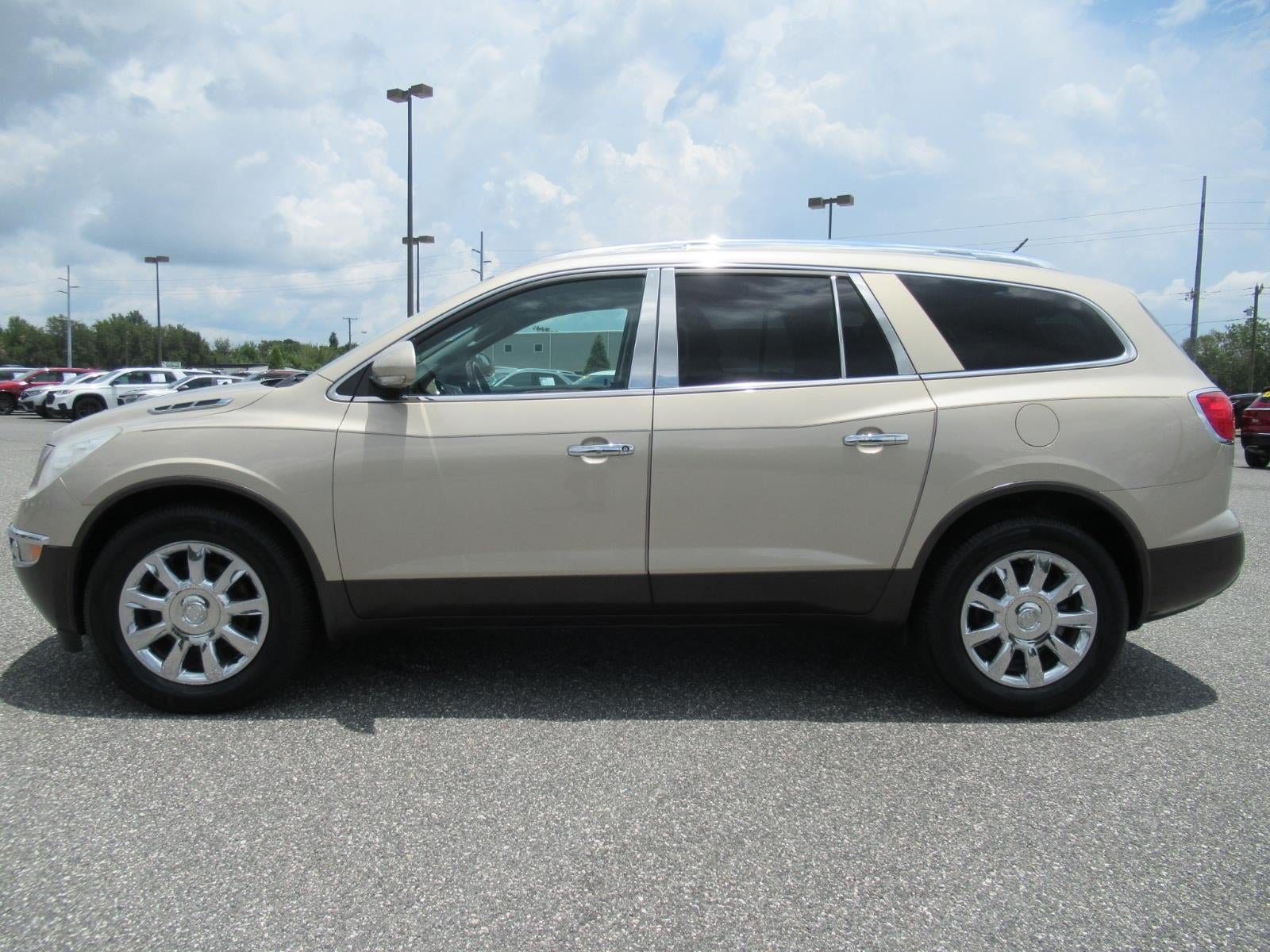 Used 2012 Buick Enclave Premium FWD image 4