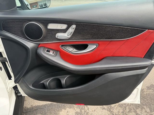 Used 2022 Mercedes-Benz GLC 300 4MATIC image 31