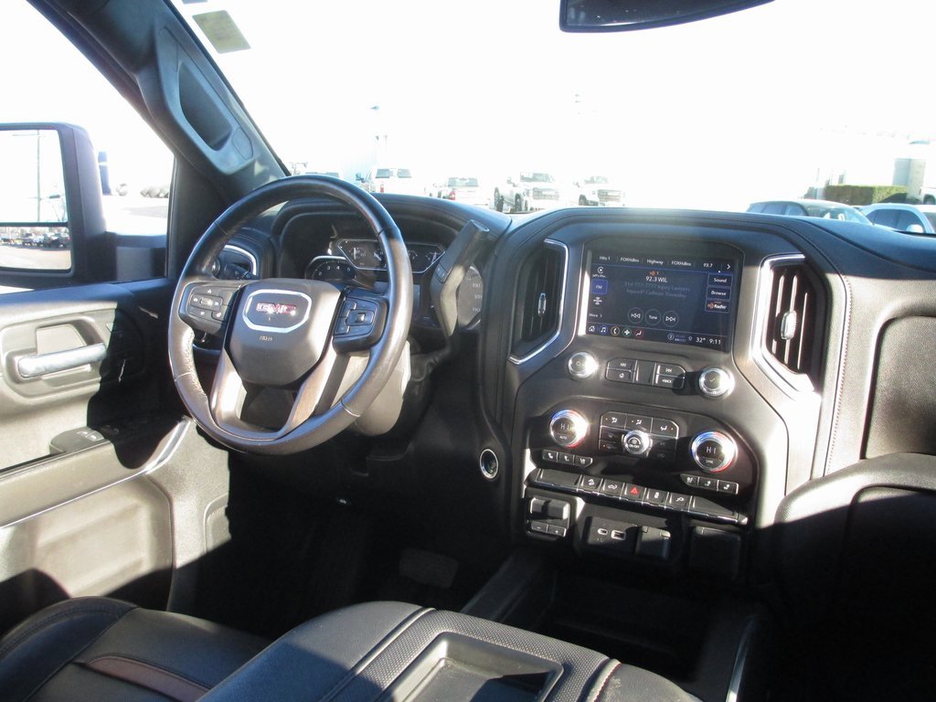 Used 2021 GMC Sierra 2500 AT4 image 19