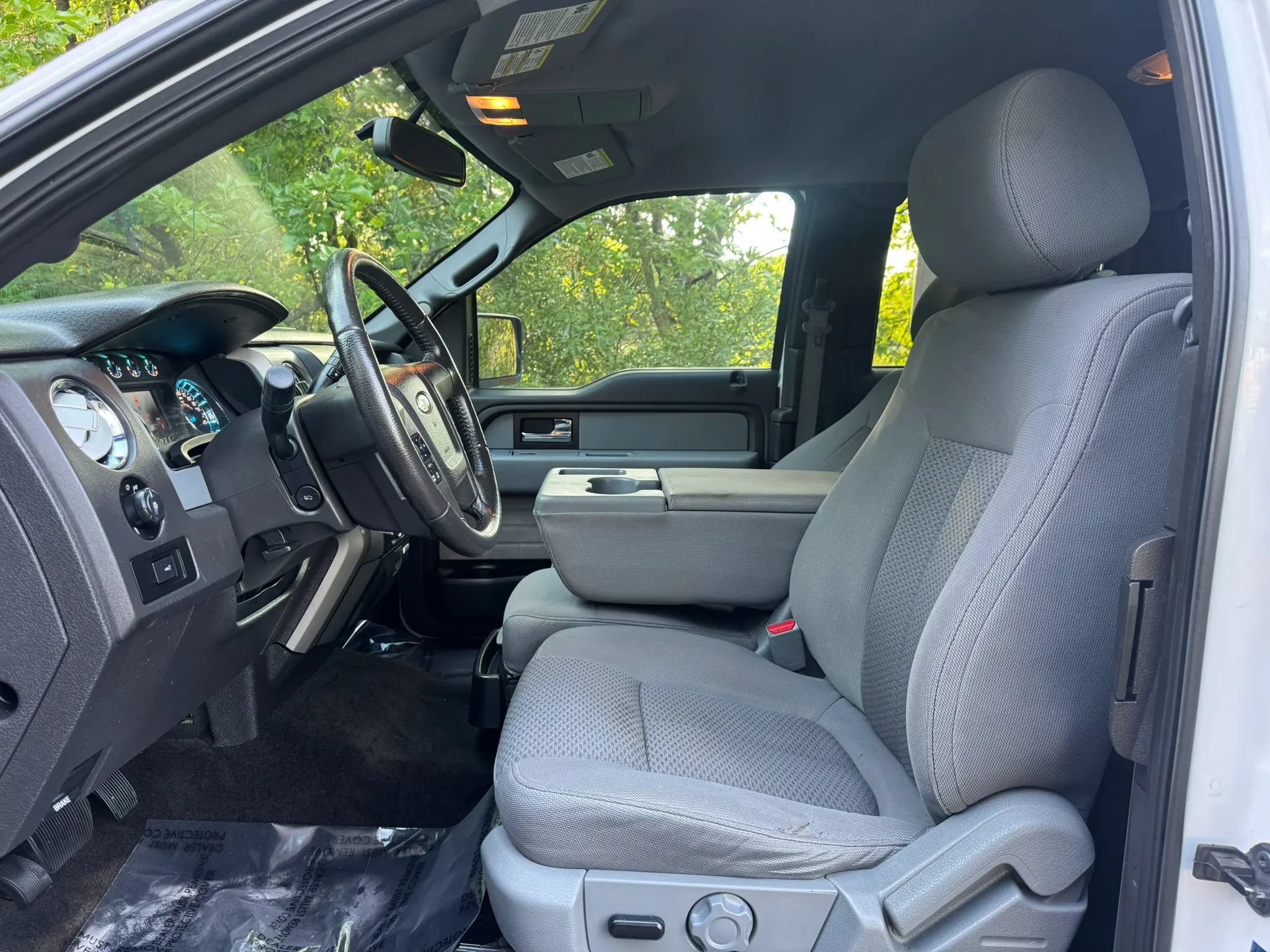 Used 2014 Ford F150 XLT w/ Equipment Group 301A Mid RWD image 12