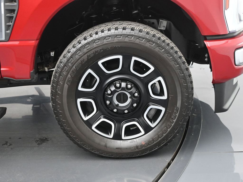 Used 2024 Ford F250 Platinum image 26