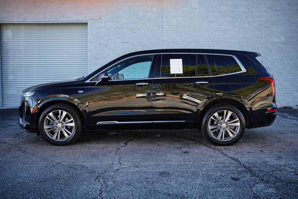 Used 2023 Cadillac XT6 Premium Luxury image 8