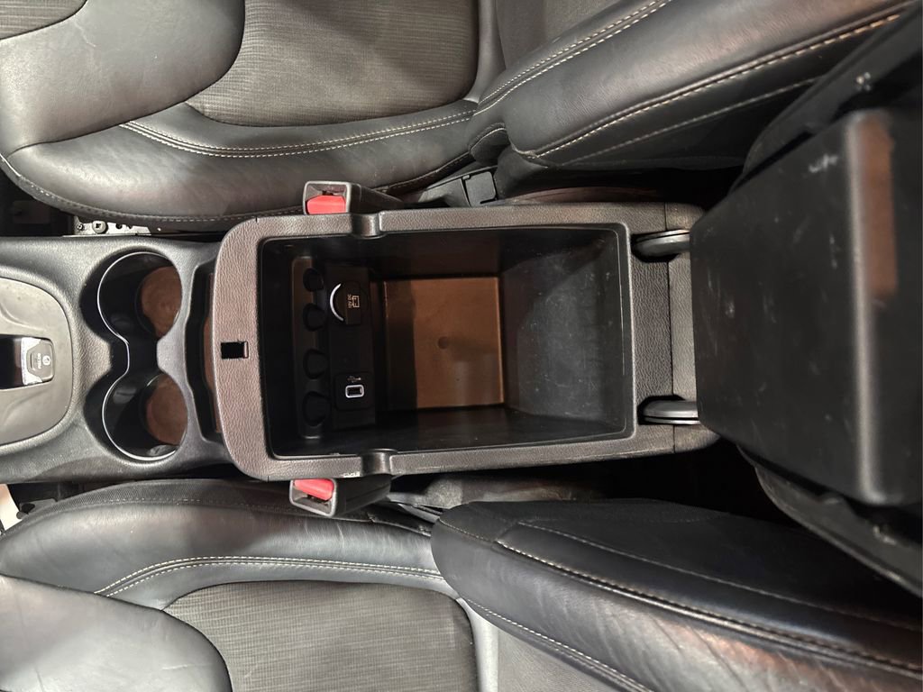 Used 2018 Jeep Cherokee Latitude Plus image 20