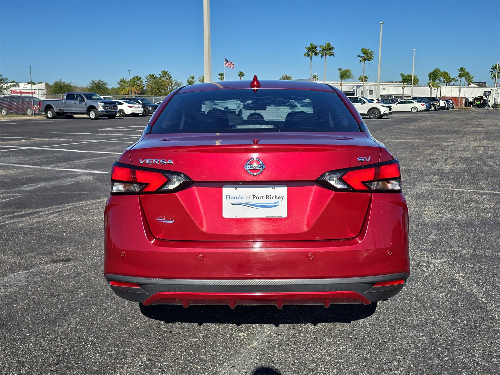 Used 2020 Nissan Versa SV image 5