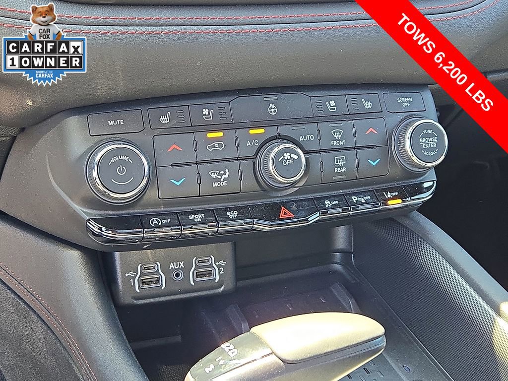Used 2025 Dodge Durango GT AWD/4WD image 17
