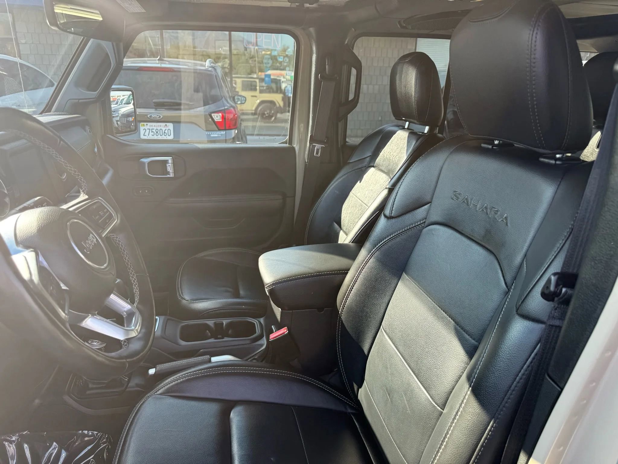 Used 2022 Jeep Wrangler Unlimited Sahara w/ Cold Weather Group image 22